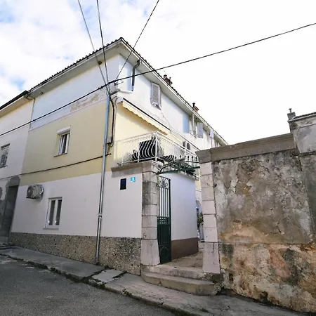 Tyson Studio Apartment Kraljevica